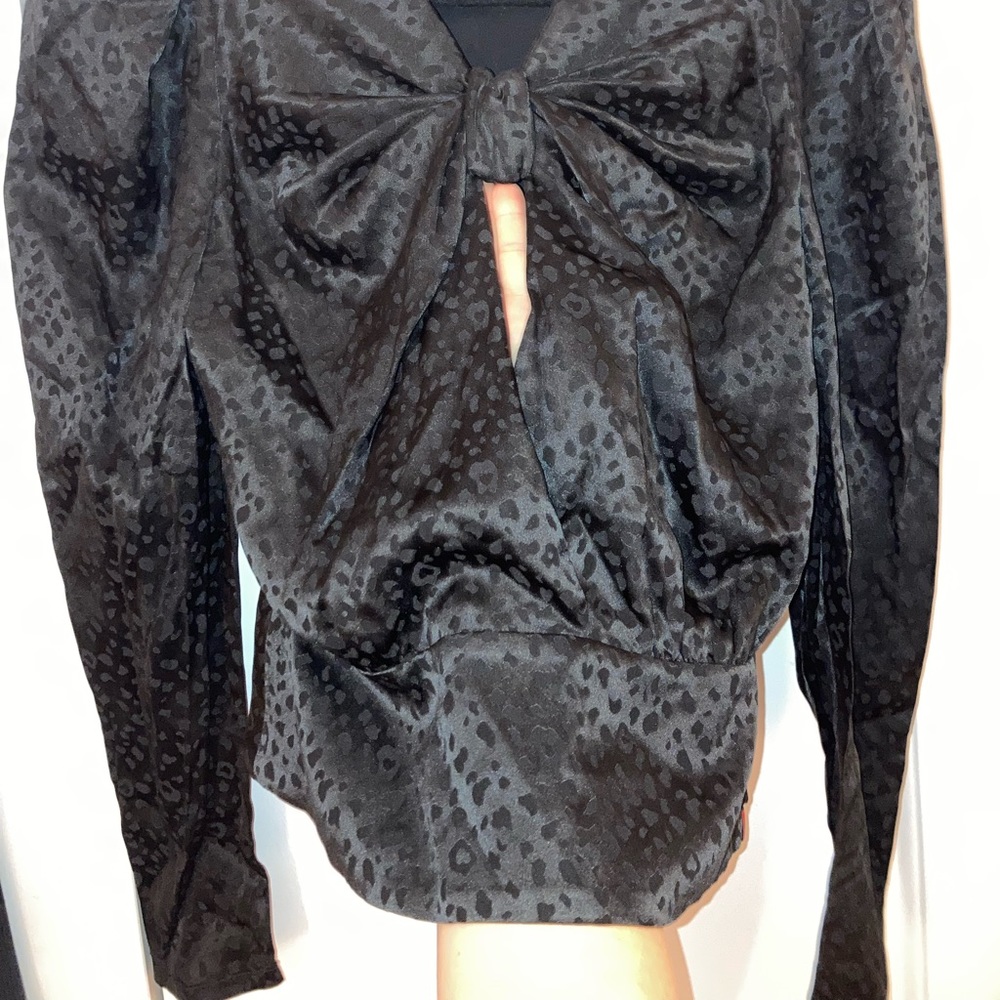 NWT Ronny Kobo BLACK NOT BLUE leopard silk bow cut out top size small $358 - Picture 1 of 15